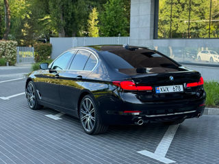 BMW 5 Series foto 3