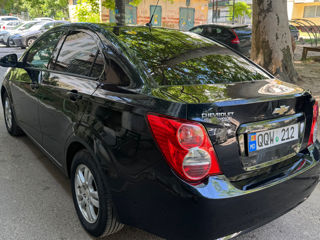 Chevrolet Aveo foto 0