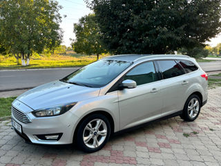 Ford Focus foto 6