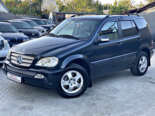 Mercedes ML Class foto 1