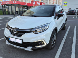 Renault Captur foto 2