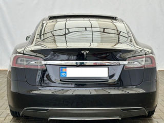 Tesla Model S foto 6