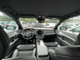 Volvo XC90 foto 6