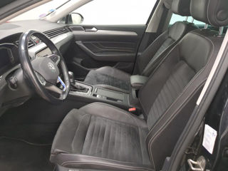 Volkswagen Passat foto 7