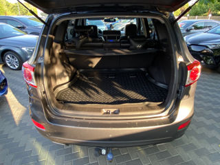 Hyundai Santa FE foto 5