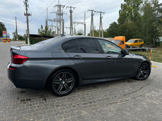 BMW 5 Series foto 6