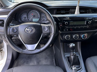 Toyota Corolla foto 8