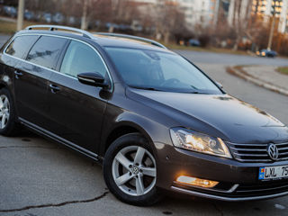 Volkswagen Passat foto 3