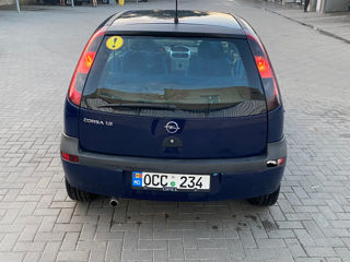 Opel Corsa foto 4