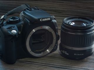 Продам фотоаппарат Canon EOS 350D foto 1