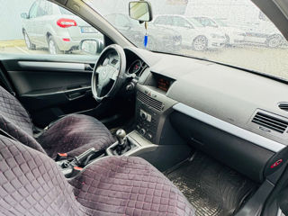 Opel Astra foto 8