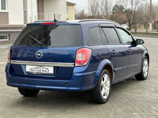 Opel Astra foto 8