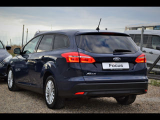 Ford Focus foto 4