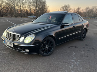 Mercedes E-Class