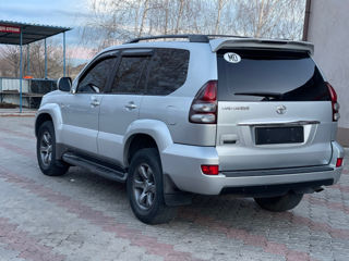 Toyota Land Cruiser Prado foto 6