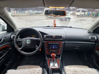 Skoda Superb foto 8