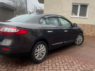 Renault Fluence foto 3