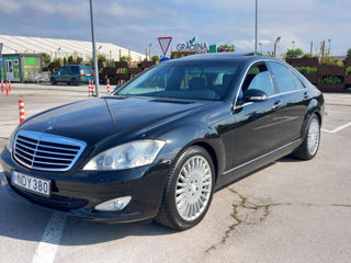 Mercedes S-Class