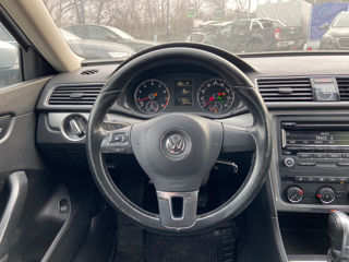 Volkswagen Passat foto 11