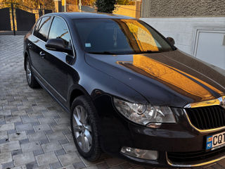 Skoda Superb foto 3