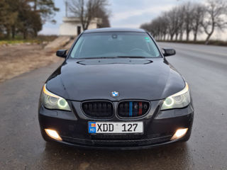 BMW 5 Series foto 6