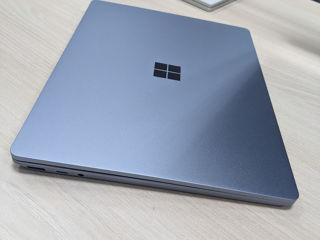 Surface laptop GO foto 5