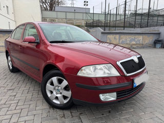 Skoda Octavia foto 3