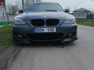 BMW 5 Series foto 4