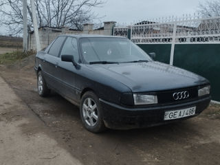 Audi 80