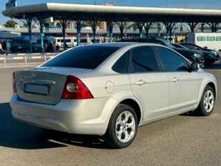 Ford Focus foto 5