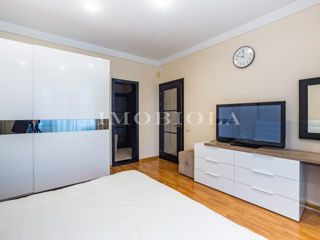 Apartament cu 3 camere, 120 m², Botanica, Chișinău foto 11