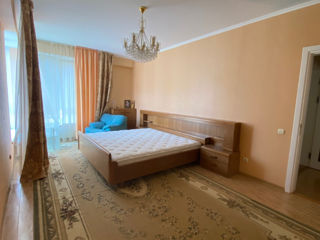 Apartament cu 2 camere, 64 m², Botanica, Chișinău foto 7