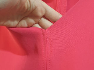 Розовое платье с голой спиной. foto 3