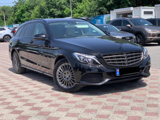 Mercedes C-Class foto 5