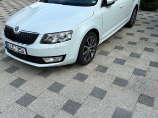 Skoda Octavia foto 3