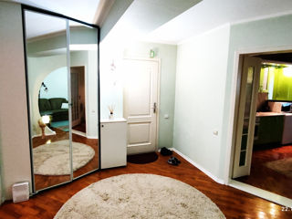 Apartament cu 4 camere, 150 m², Buiucani, Chișinău foto 5