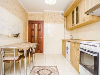 Apartament cu 2 camere, 65 m², Buiucani, Chișinău foto 5