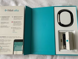 Fitbit alta  500 lei