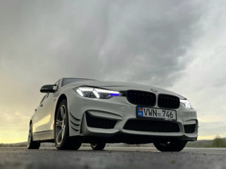 BMW 3 Series foto 6