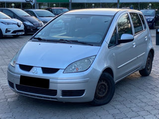 Mitsubishi Colt foto 5