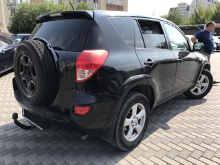 Toyota Rav 4 foto 5