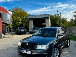 Skoda Superb foto 6