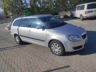 Skoda Fabia foto 3