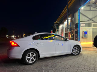 Volvo S60 foto 5