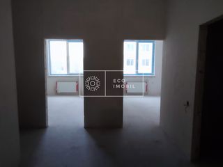 Apartament cu 3 camere, 84 m², Botanica, Chișinău, Chișinău mun. foto 2