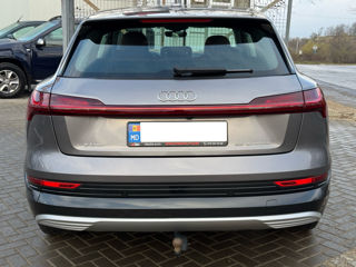 Audi e-tron foto 5