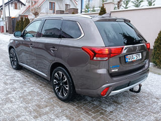 Mitsubishi Outlander foto 5