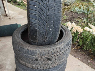 Goodyear R18 245/40