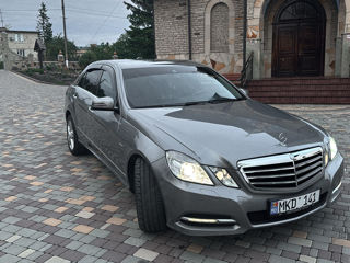 Mercedes E-Class