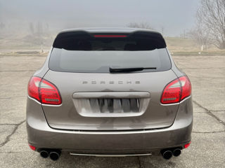 Porsche Cayenne foto 4